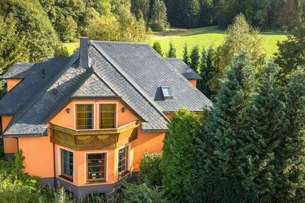 Haus Sehmatal-Neudorf Neudorf - 7 Zimmer, 350 m&sup2;, 499.000&euro; | Angebot:26000893
