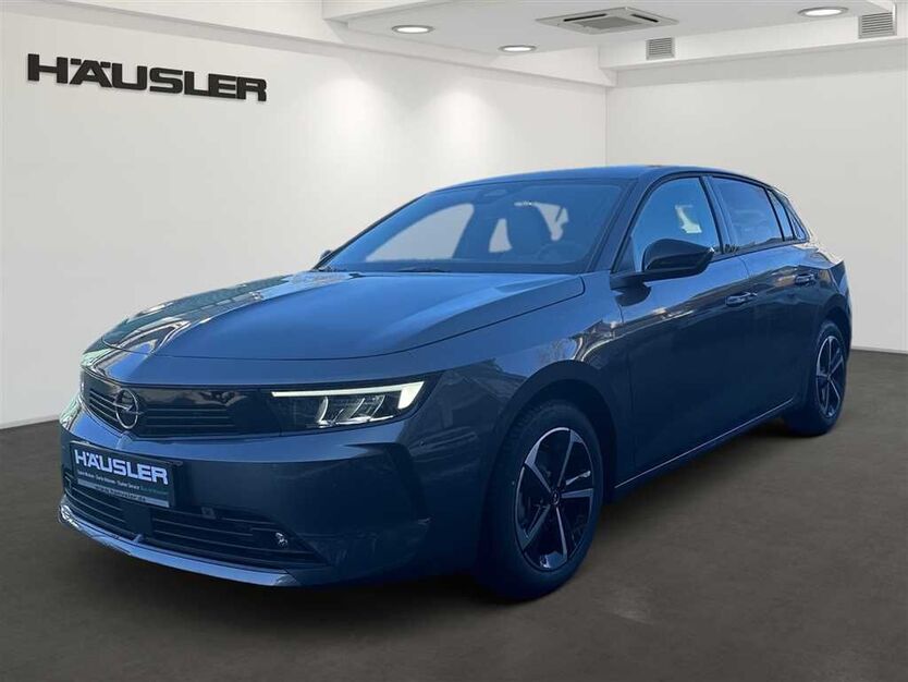 Opel Astra 9.000 km 20.490 € München 81249