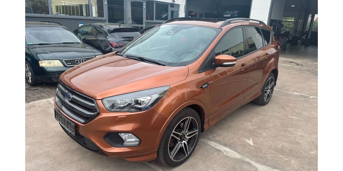 Ford Kuga 190.000 km 10.950 &euro; Detmold 32758
