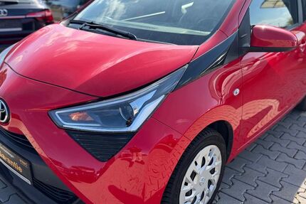 Toyota Aygo (X) 88.706 km 8.499 &euro; Schifferstadt 67105