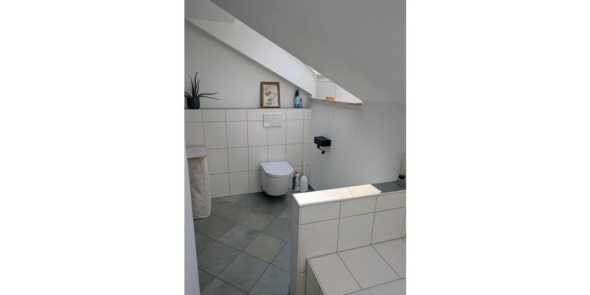 Dachgeschoßwohnung Bad Nauheim - 3 Zimmer, 91 m&sup2;, 305.000&euro; | Angebot:26348396