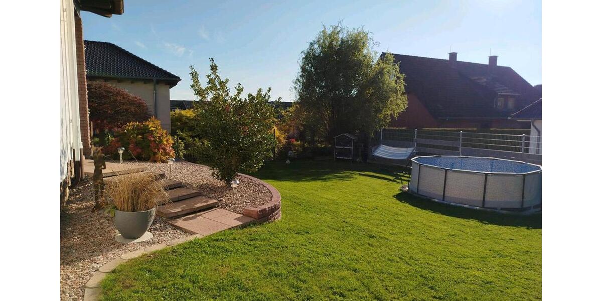 Bungalow Blomberg - 5 Zimmer, 131 m&sup2;, 495.000&euro; | Angebot:26898227