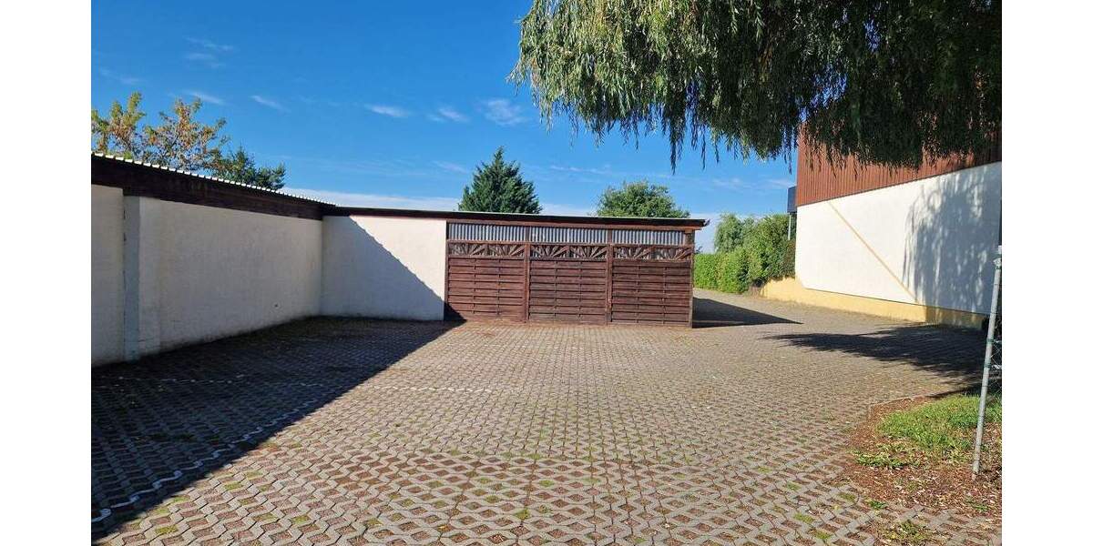 Modernisiertes Reihenmittelhaus mit Pool, idyllischem Garten in Wörmlitz Halle (Saale) 4 zimmer