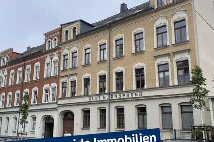 Gepflegte DG-Wohnung zur Anlage - mit Balkon und Stellplatz sowie Potential zu mehr! 3 zimmer