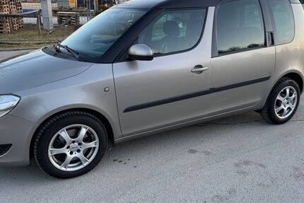 Skoda Roomster 231.000 km 1.250 &euro; München 80992