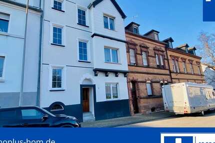 Haus zum Kaufen in NeunkirchenSaar 279.000 € 220 m² 8 zimmer