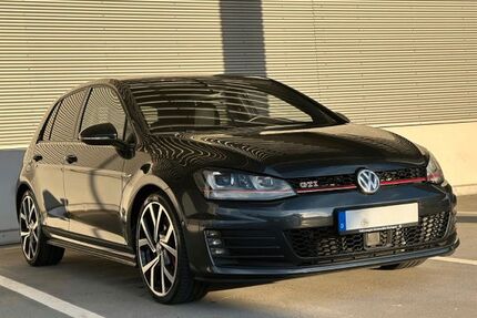 VW Golf 106.200 km 17.400 &euro; Nürnberg 90409