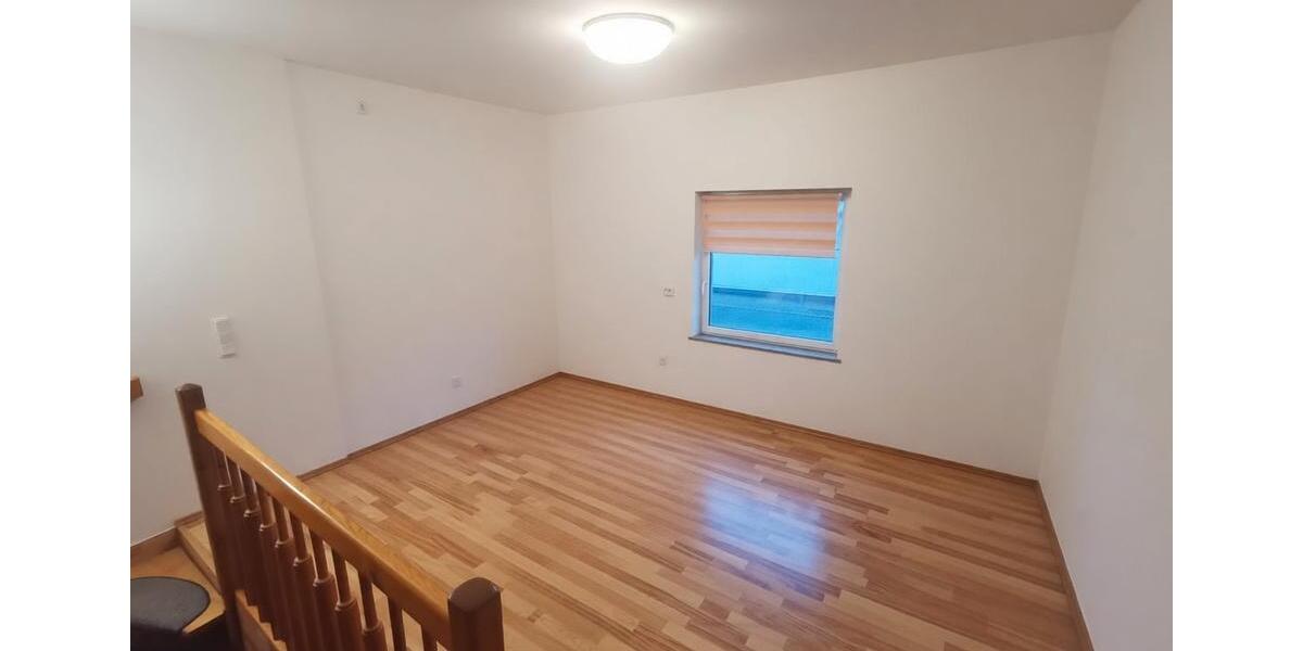 Maisonettenwohnung Samtens - 2 Zimmer, 100 m&sup2;, 800&euro; | Angebot:26383747