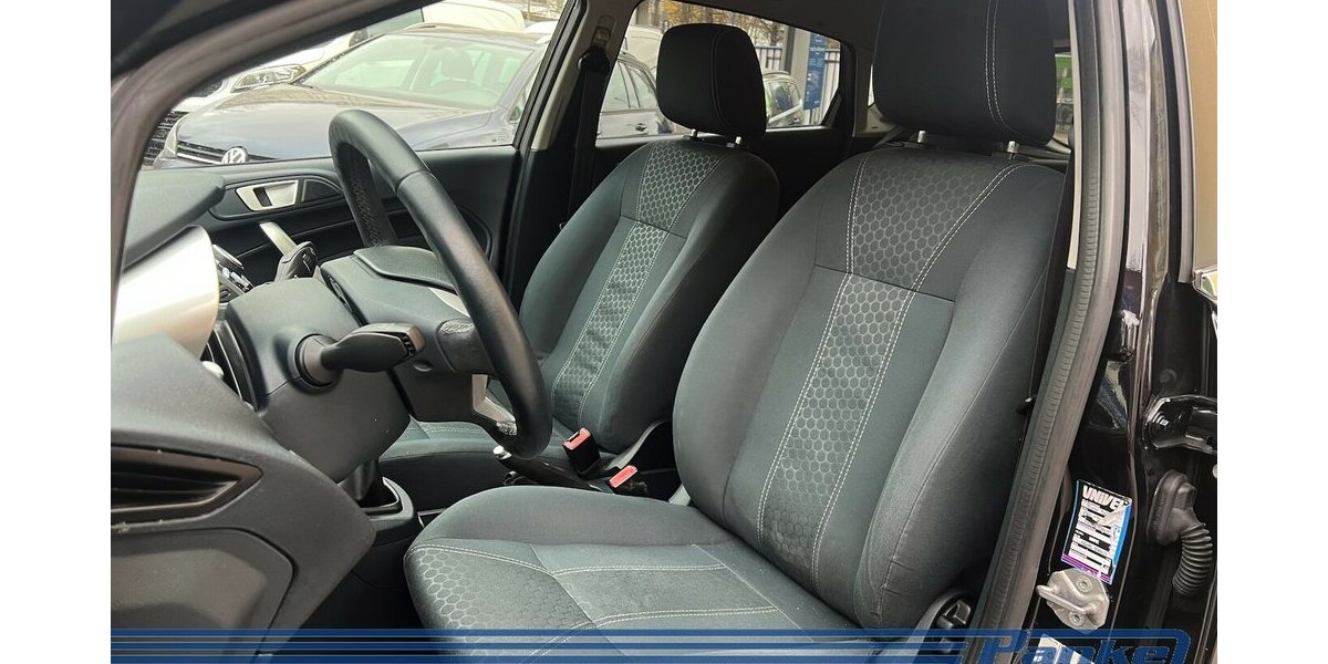 Ford Fiesta Titanium*Keyless*PDC*LED*Tel.*Chrom*GAS* 178.353 km 4.490 &euro; Berlin 13187