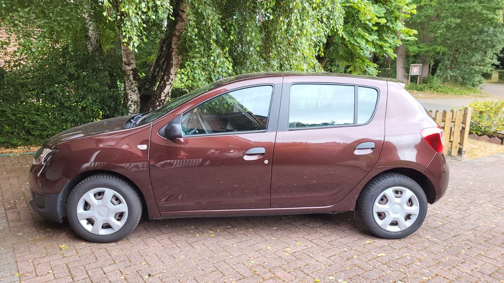 Dacia Sandero 49.500 km 6.500 &euro; Löningen 49624