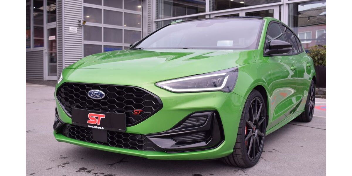 Ford Focus 14.500 km 37.950 &euro; Rietberg 33397