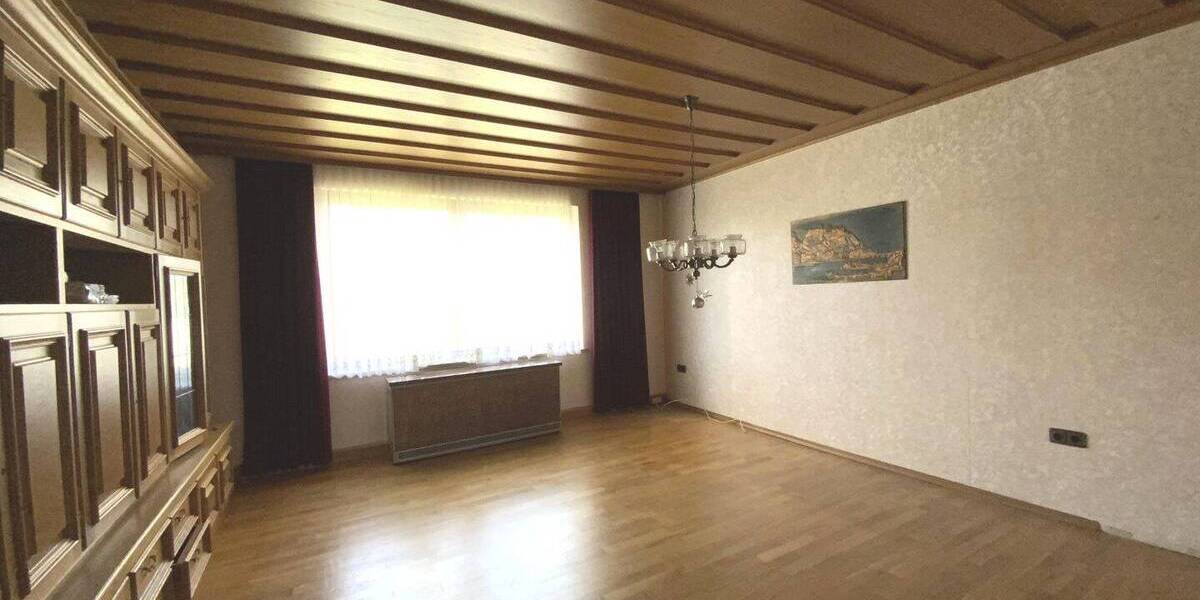 Einfamilienhaus Schwandorf - 6 Zimmer, 110 m&sup2;, 285.000&euro; | Angebot:26867436