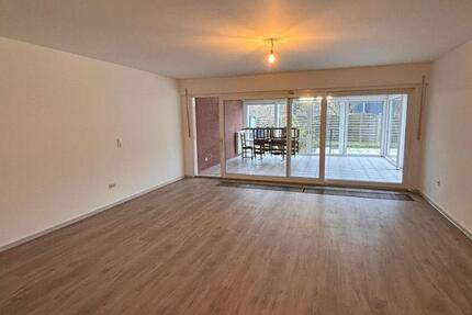 5 ZKB Erdgeschosswohnung mit Garten im Herzen von Friesoythe zu vermieten! 5 zimmer