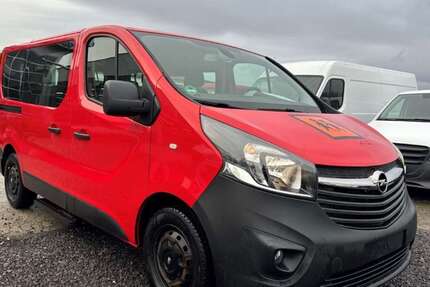 Opel Vivaro 161.000 km 11.988 &euro; Rheinbach 53359