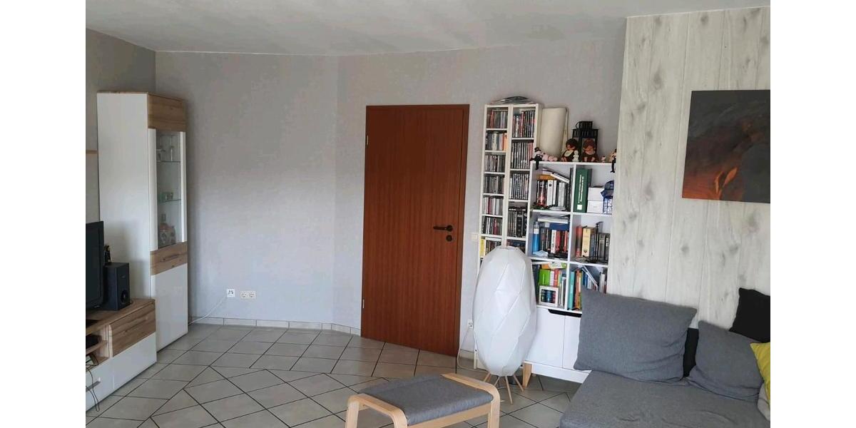 Dachgeschoßwohnung Mönchengladbach Süd - 3 Zimmer, 85 m&sup2;, 195.000&euro; | Angebot:27298975