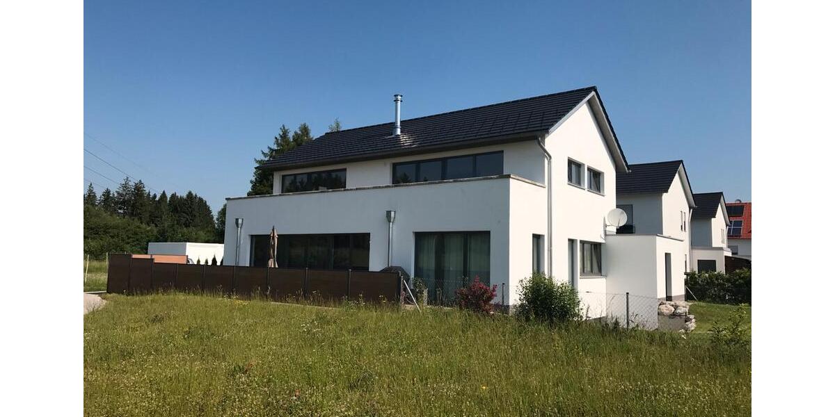 Exklusive Erdgeschoss Wohnung, Traumhaft sonnig & Blick Zugspitze 3 zimmer