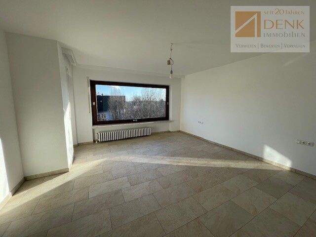 Familienglück garantiert - Großzügige 5-Zimmer- Wohnung mit Balkon in Buchbrunn 5 zimmer