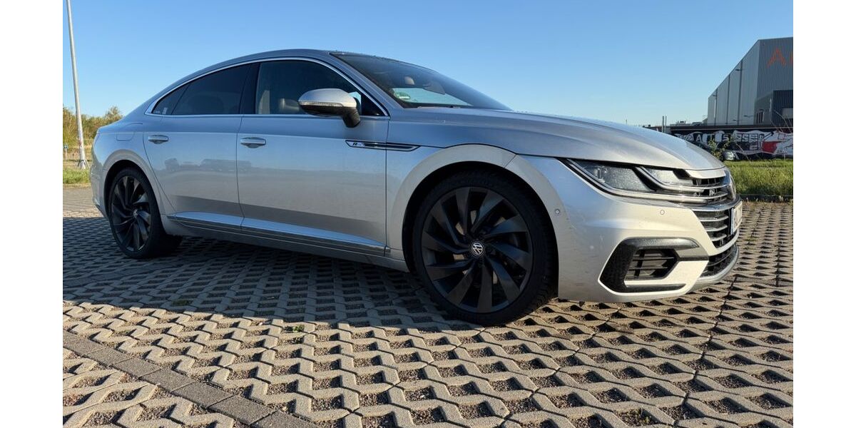 VW Arteon 125.000 km 22.999 &euro; Halle 06118