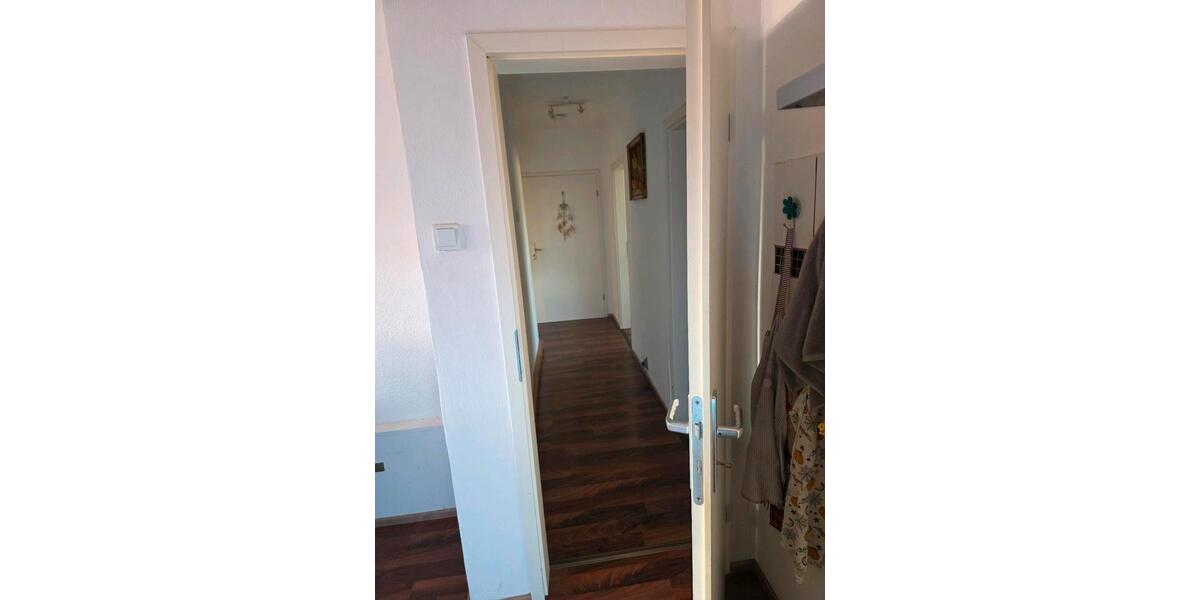 Dachgeschoßwohnung Neunkirchen - 2 Zimmer, 75 m&sup2;, 550&euro; | Angebot:26402569