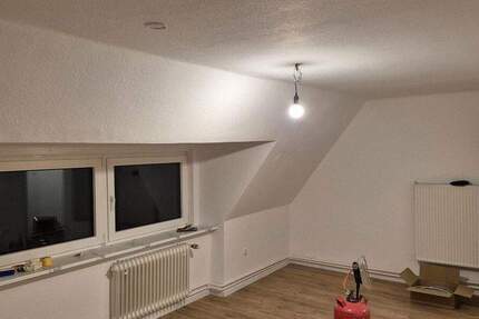 2,5-Zi.-DG-Whg. - frisch modernisiert - 5 min. per Fahrrad zum Bf. Glückstadt 2 zimmer