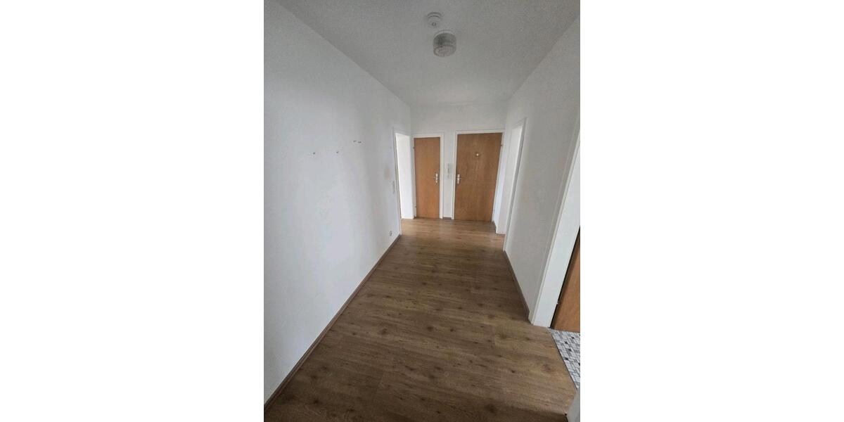 Erdgeschoßwohnung Marsberg - 3 Zimmer, 88 m&sup2;, 105.000&euro; | Angebot:27298656