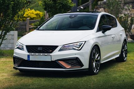 Seat Leon 120.000 km 19.900 &euro; Saalfeld 07318