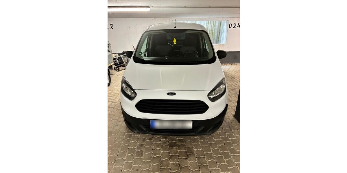 Ford Transit Courier 50.000 km 6.450 &euro; München 81739