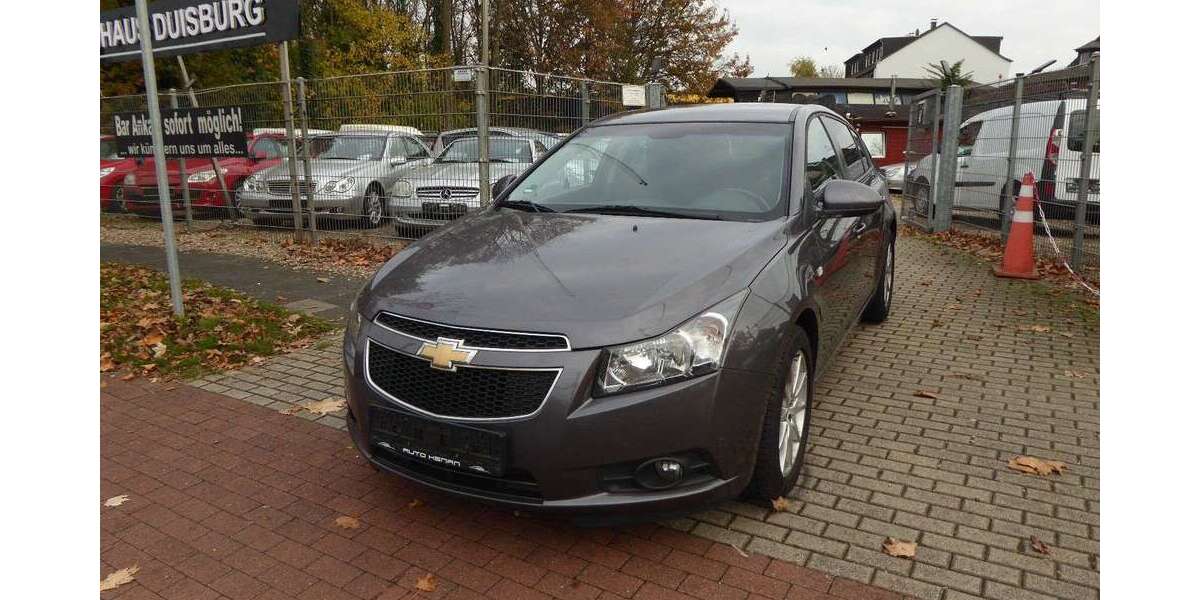 Chevrolet Cruze 181.000 km 4.990 € Duisburg 47249
