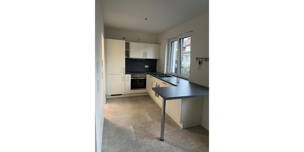 Etagenwohnung Bad Säckingen - 2.5 Zimmer, 78 m&sup2;, 1.270&euro; | Angebot:26534622