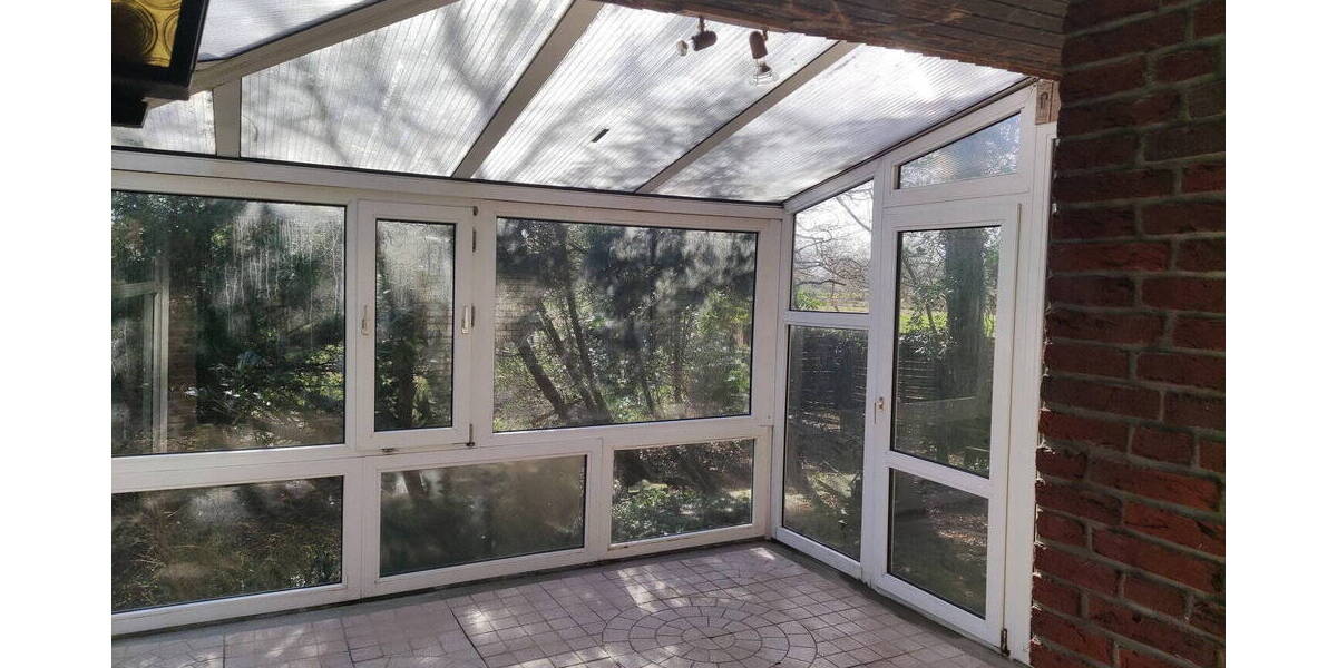 Einfamilienhaus Halbemond - 8 Zimmer, 194 m&sup2;, 269.000&euro; | Angebot:26258001