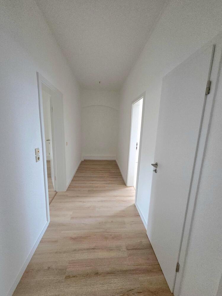 Schicke 3-Zimmer-Dachgeschoßwohnung in zentraler Lage von Stollberg!