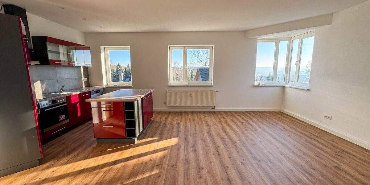 Neu renovierte, schicke 3-Raum-Wohnung in Beierfeld mit Einbauküche zu vermieten 3 zimmer