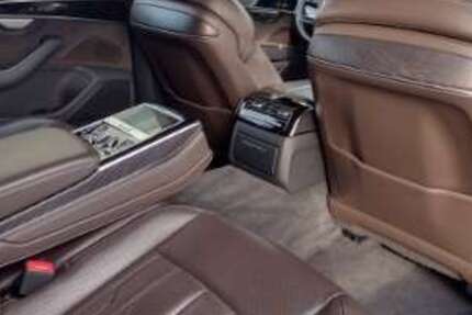 Audi A8 168.000 km 32.499 &euro; München 80804