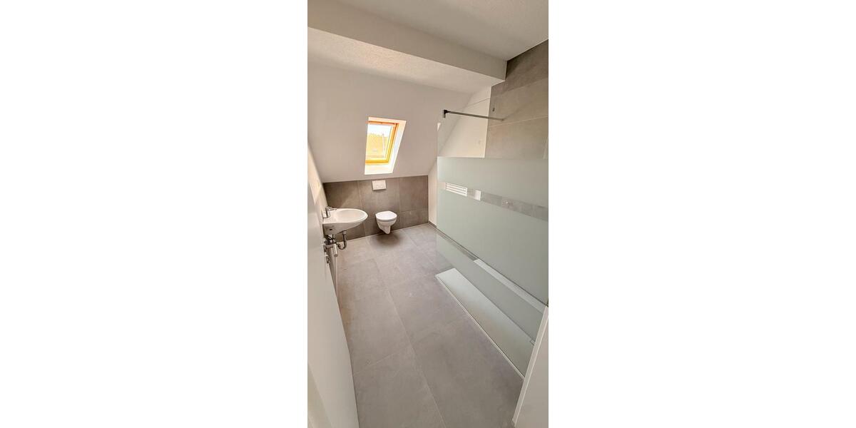 Etagenwohnung Tuttlingen - 2 Zimmer, 60 m&sup2;, 1.000&euro; | Angebot:26407632