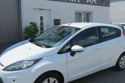 Ford Fiesta 88.458 km 5.200 &euro; Binswangen 86637