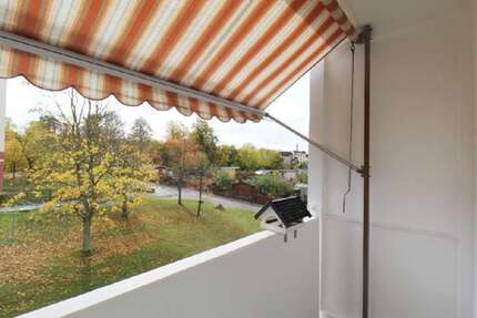 Wohnung zum Mieten in Limbach-Oberfrohna 342 € 60 m² 3 zimmer