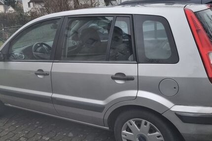 Ford Fusion 203.000 km 1.100 &euro; Königswinterer 53639
