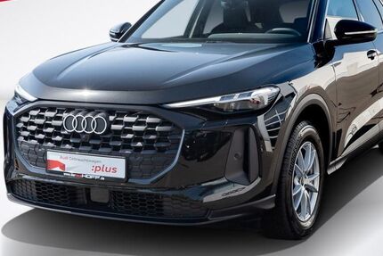 Audi Q5 5.691 km 52.775 &euro; Sankt Augustin-Menden 53757