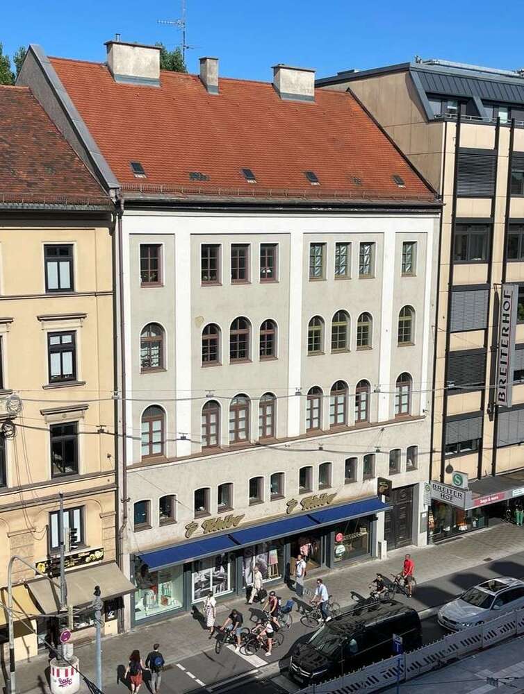 Einzelhandel in München 7.800 € 75 m²