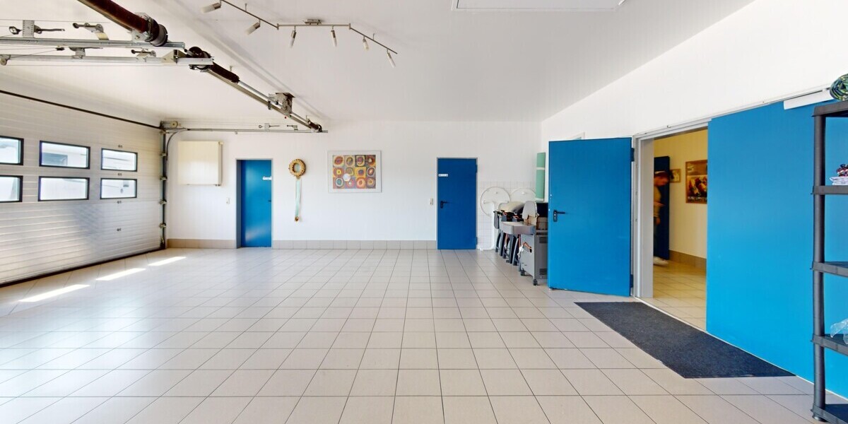 Großzügiges Wohnen und Arbeiten vereint: Einfamilienhaus mit Gewerbeeinheit! - Gewerbeobjekt Drensteinfurt | Angebot:22528537