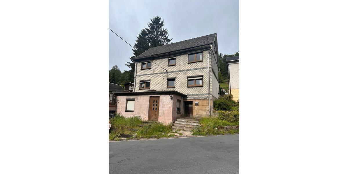 Einfamilienhaus Neustadt bei Coburg - 6 Zimmer, 190 m&sup2;, 32.000&euro; | Angebot:26830247