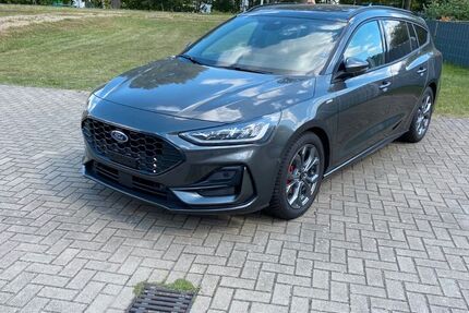 Ford Focus 6.150 km 30.900 € Frankfurt 15234