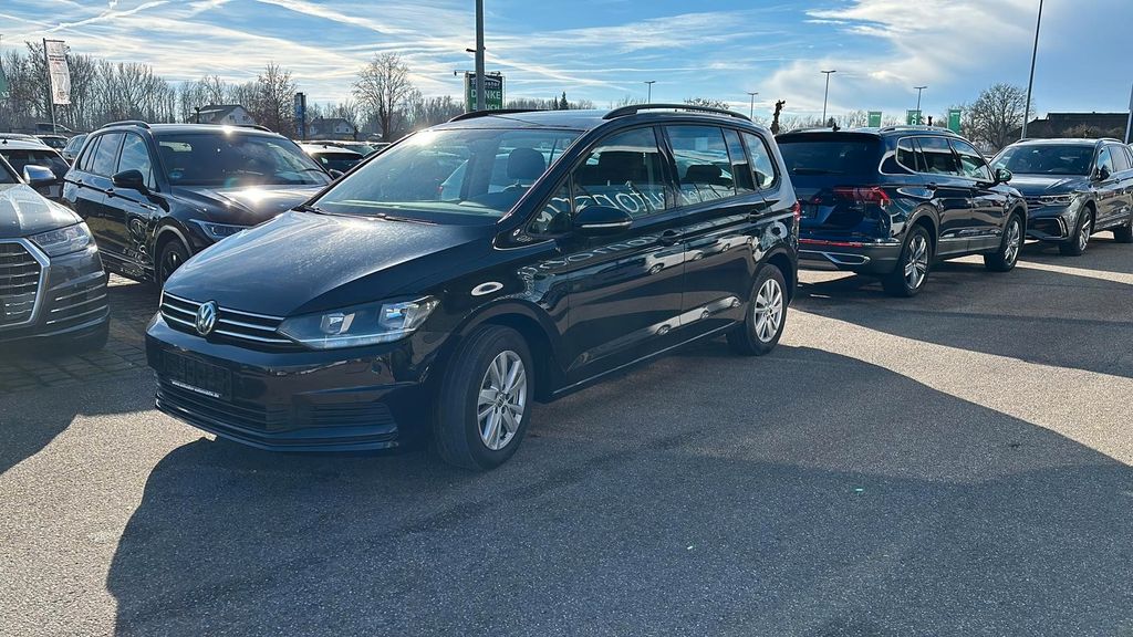 VW Touran 179.975 km 17.999 &euro; Otterskirchen 94575
