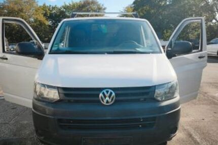 VW T5 Transporter 228.000 km 7.500 &euro; Hamburg 21109