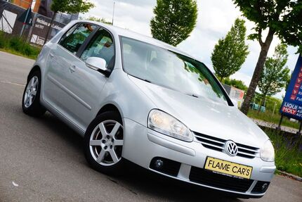 VW Golf 82.000 km 4.990 &euro; Vöhringen 89269