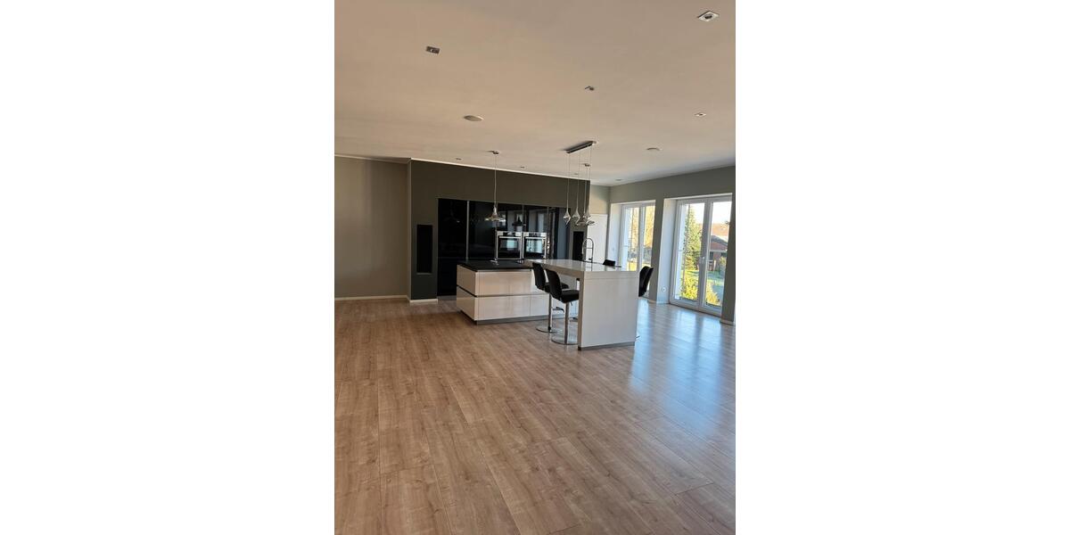 Einfamilienhaus Quakenbrück - 3 Zimmer, 160 m&sup2;, 1.600&euro; | Angebot:24691662