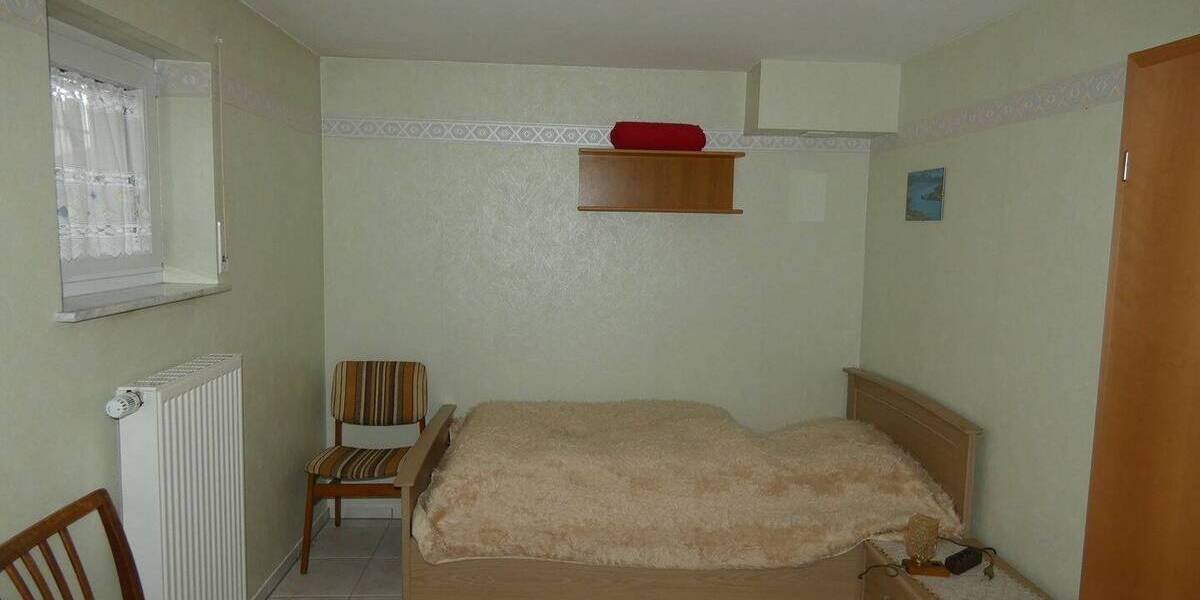 Mehrfamilienhaus, Wohnhaus Ertingen - 9 Zimmer, 208 m&sup2;, 399.000&euro; | Angebot:25701176