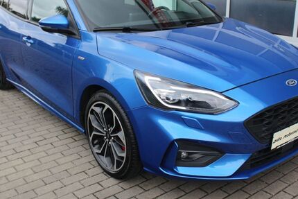 Ford Focus 44.683 km 19.990 € Radebeul-Dresden 01445