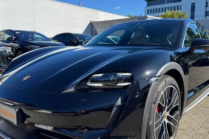 Porsche Taycan 26.040 km 71.950 &euro; Hamburg 22047