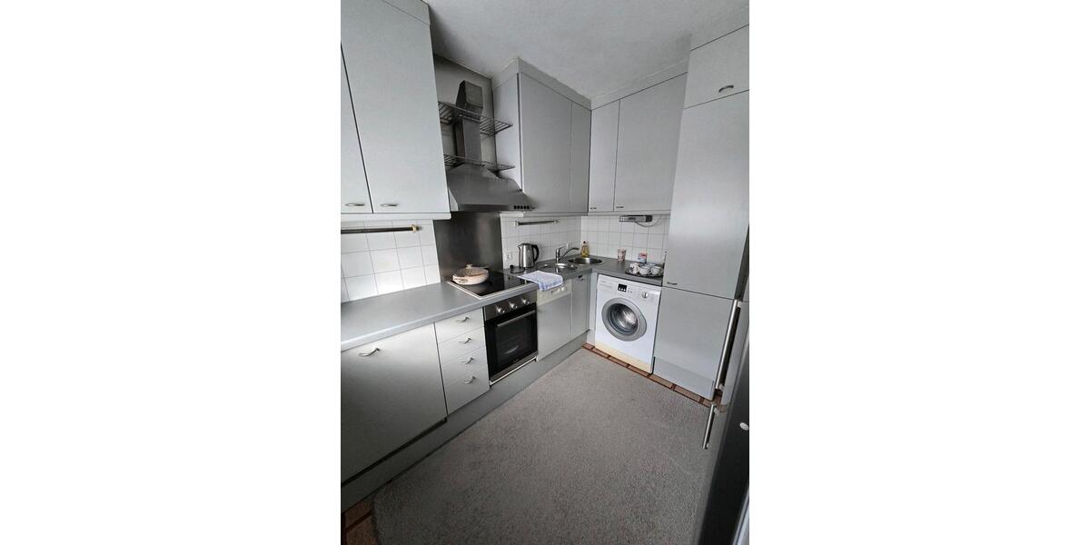 Modernisierte 3-Zimmer Wohnung mit Balkon und Garage zu verkaufen 3 zimmer